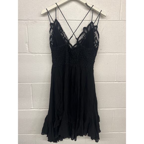 New Free People FP One Sz L Black Adella Crochet Lace Bralette Slip Mini Dress - Picture 4 of 6